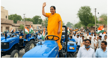 Sarpanch Baju Devi honored in Delhi